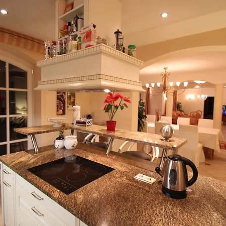 Wellness Homes Mötz