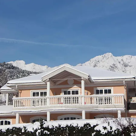 Wellness Homes * Mötz